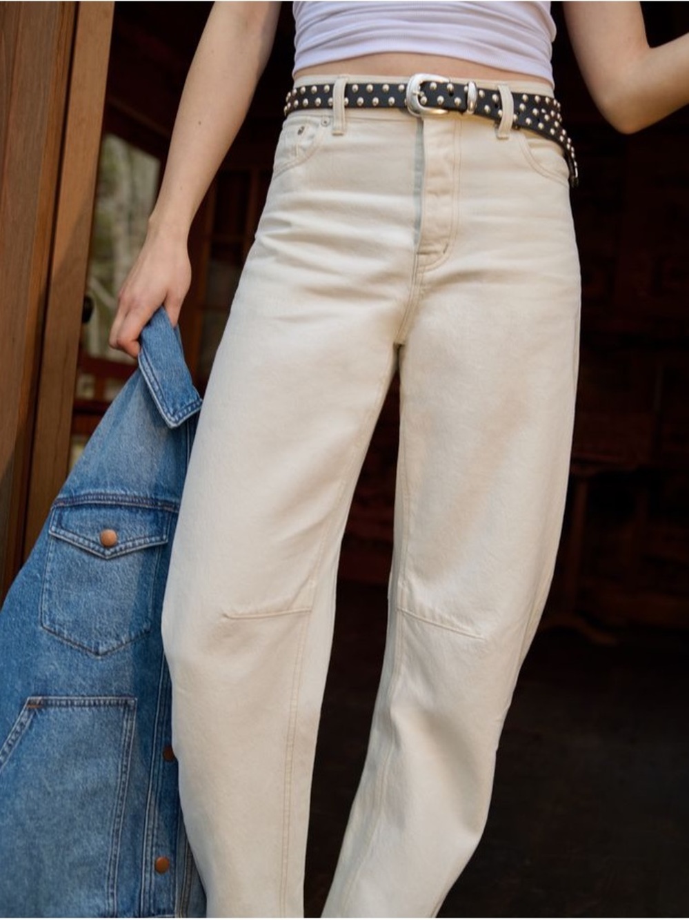 Madewell The Darted Barrel-Leg Jean
